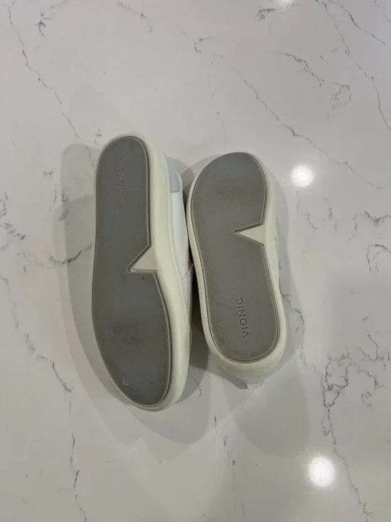 Women's Vionic Penelope Slip On Sneaker in White Size 9 - Picture 7 of 8